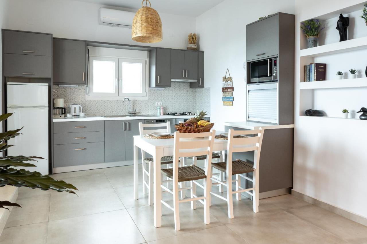 Chic & Spacious House In Rodia Heraklion Екстер'єр фото